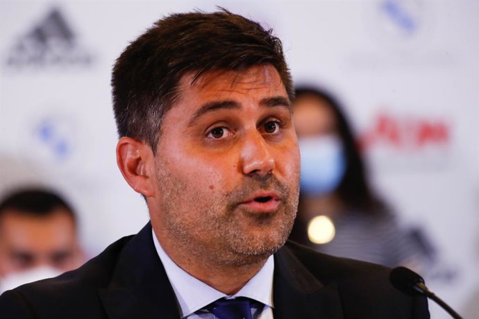 Archivo - David Aganzo, President of AFE, attends during the press conference of the Association of Spanish Footballers (AFE) denouncing the non-inclusion of Rayo Vallecano players in Social Security as professionals on August 19, 2021, in Madrid, Spain.