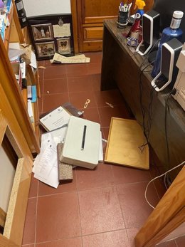 Denuncian el robo del ajuar de una Virgen y de 3.000 euros en una Hermandad de Marbella