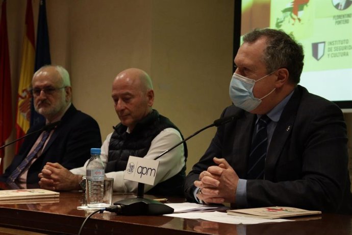 Presentación del libro 'La influencia de los países árabes en Europa'.