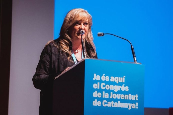La consellera Violant Cervera inaugura el Congrés de la Joventut de Catalunya.