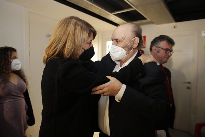 Homenaje a Eduardo Fernández Garrocho.