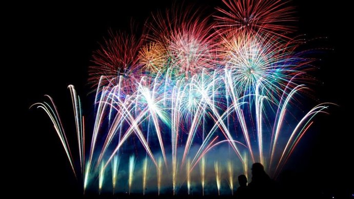 Archivo - Castillo, fuegos artificiales, pirotécnicos.