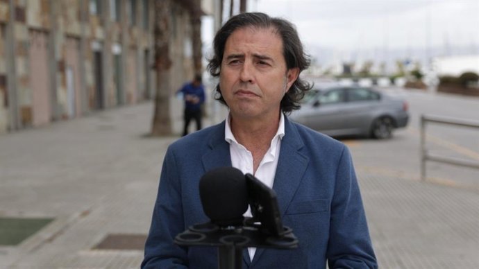 El portavoz de Vox en la Comisión de Presidencia del Parlamento de Andalucía, Benito Morillo, este viernes en La Línea de la Concepción (Cádiz).