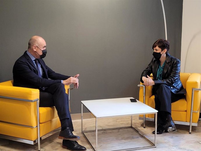 Muñoz y la ministra