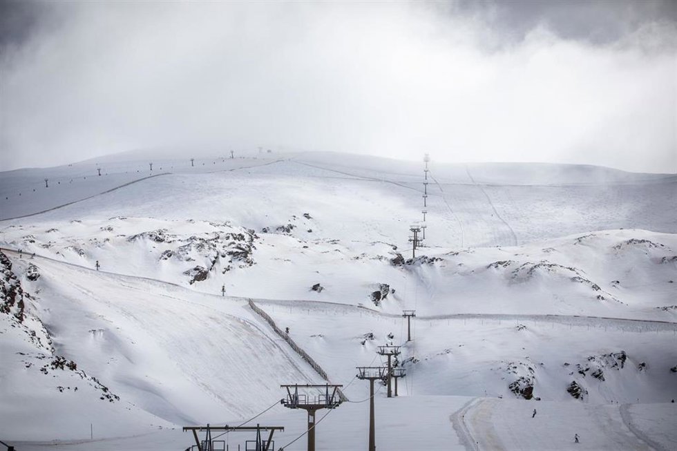 Zona de la laguna en la estación de esquí de Sierra Nevada.