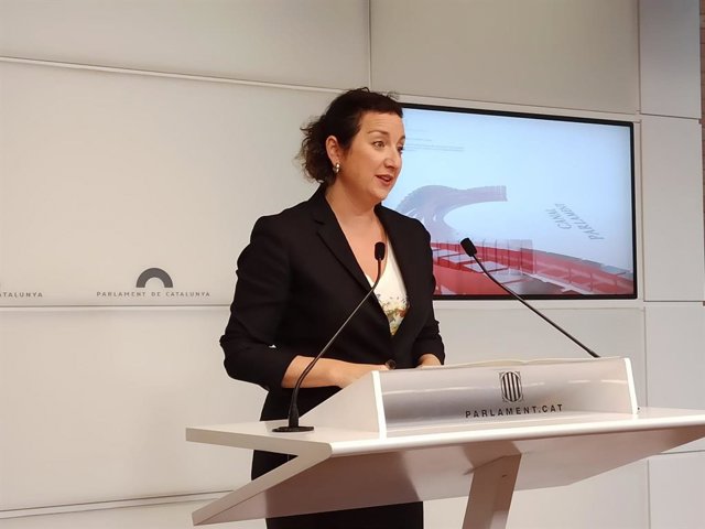 La portaveu del PSC-Units al Parlament, Alícia Romero, en una roda de premsa