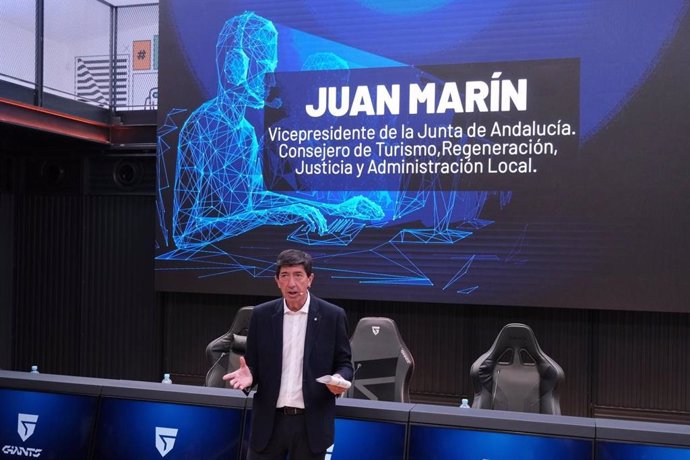 El vicepresidente y consejero de Turismo, Regeneración, Justicia y Administración Local, Juan Marín, en un acto en Málaga