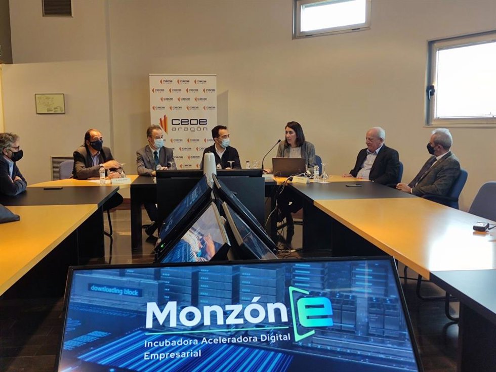 Guerrero ha presentado este proyecto en la sede de CEOE en Zaragoza.