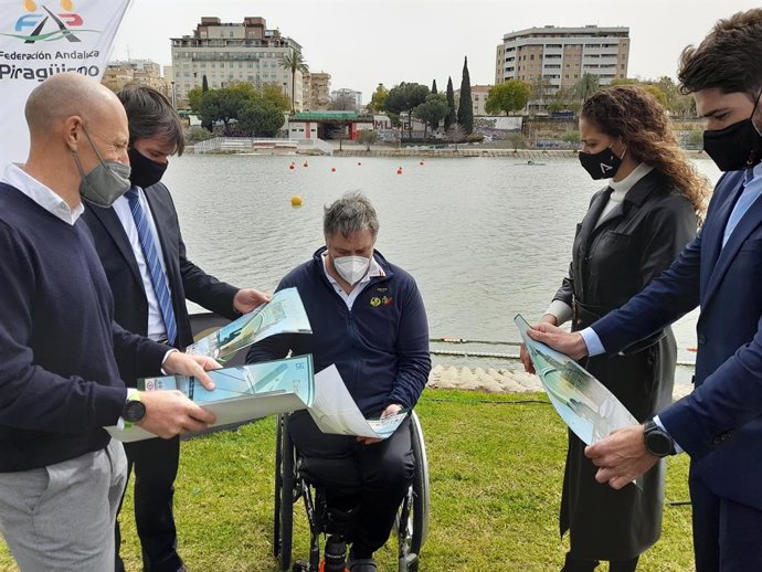 Sevilla acoge el LII Campeonato de España de Invierno de Piragüismo con casi 1.300 palistas de 137 clubes