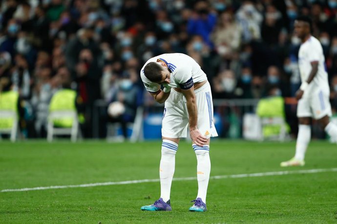 Karim Benzema of Real Madrid hurts during the UEFA Champions League, round of 16 - second leg, football match played between Real Madrid and Paris Saint Germain - PSG at Santiago Bernabeu stadium on March 09, 2022, in Madrid, Spain.