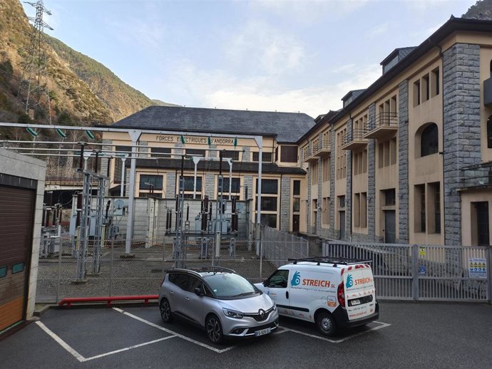El exterior de la central hidroeléctrica de Forces Elctriques d'Andorra.