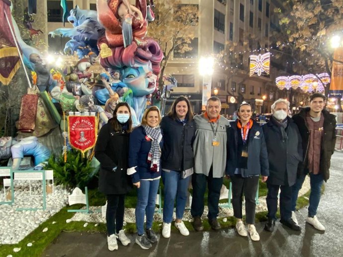 El PSPV-PSOE de Valncia entrega el premi Picota 2022 a la falla Maestro Gozalbo de la ciutat.