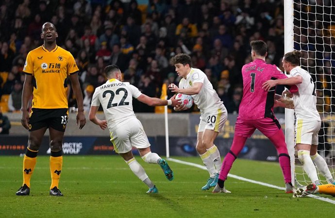 Wolverhampton - Leeds