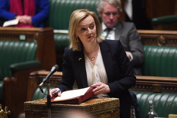 HANDOUT - 16 March 2022, United Kingdom, London: UK Foreign Secretary Liz Truss updating MPs in the House of Commons on the release of Nazanin Zaghari-Ratcliffe and Anoosheh Ashoori from detention in Iran. Photo: Jessica Taylor/Uk Parliament via PA Medi