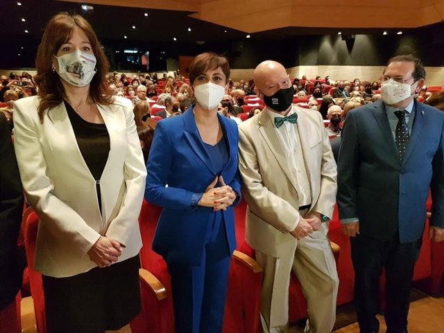 La ministra de Política Territorial y Portavoz de Gobierno de España, Isabel Rodríguez, en la gala de premios anuales de Onda Cero en Puertollano (Ciudad Real).