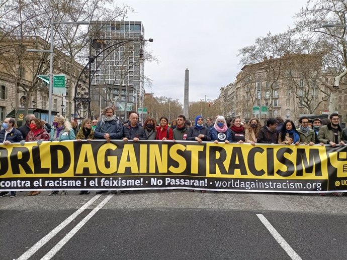 Manifestación por el Día Internacional Contra el Racismo en Barcelona