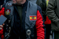 La Policía identifica a 7 miembros de Bastión Frontal en Cibeles tras un "momento de tensión" con simpatizantes de Vox