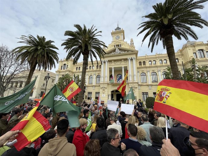 Concentración de Vox y Solidaridad en Málaga