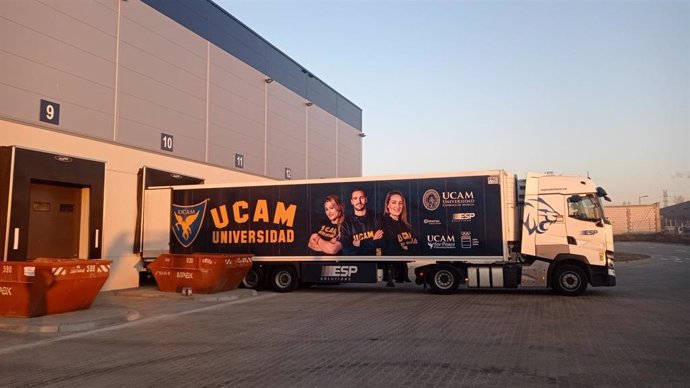 Llega a Polonia primer tráiler de la UCAM con ayuda humanitaria