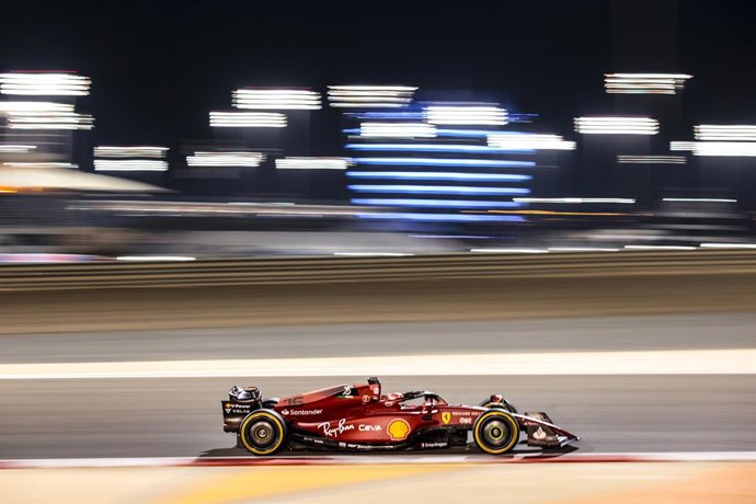 16 LECLERC Charles (mco), Scuderia Ferrari F1-75, action during the Formula 1 Gulf Air Bahrain Grand Prix 2022, 1st round of the 2022 FIA Formula One World Championship, on the Bahrain International Circuit, from March 18 to 20, 2022 in Sakhir, Bahrain 