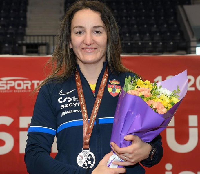 Lucía Martín-Portugués, bronce en la Copa del Mundo de Estambul