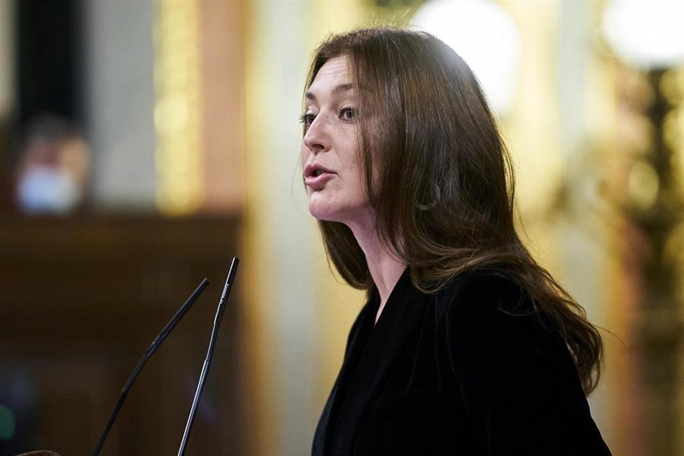Archivo - La diputada del PP, María Valentina Martínez, interviene en una sesión plenaria en el Congreso de los Diputados, a 21 de diciembre de 2021, en Madrid (España).