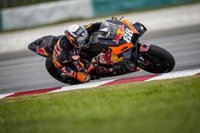 Oliveira, Chantra y Foggia triunfan en Mandalika sin Márquez