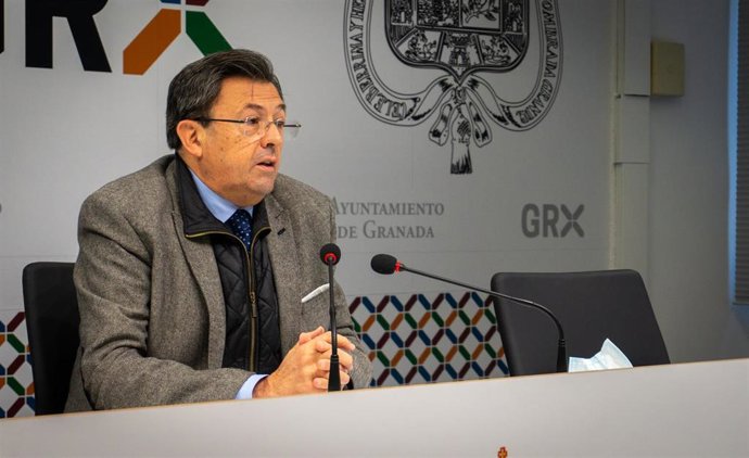 El concejal del PP en el Ayuntamiento de Granada Carlos Ruiz Cosano.