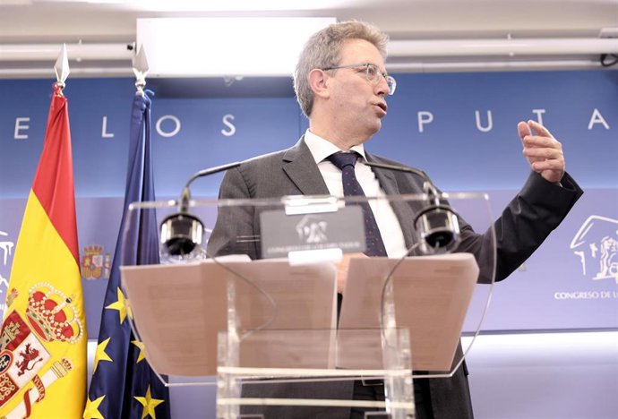 Archivo - El portavoz del PDeCAT en el Congreso, Ferran Bel, interviene en una rueda de prensa en el Congreso de los Diputados, a 17 de febrero de 2022, en Madrid (España). Durante su comparecencia ha pedido al Gobierno central que reclame al sector ban