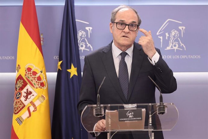 El Defensor del Pueblo, Ángel Gabilondo, en el Congreso de los Diputados tras entregar el Informe Anual de 2021.