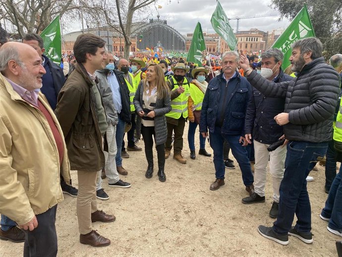 El PP-Aragón apoya la flexibilización de las condiciones de cultivo y una bajada "urgente" de impuestos.
