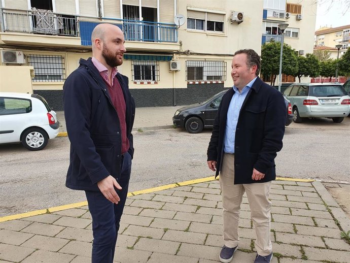 Cs plantea realizar un catálogo de patrimonio cerámico de Alcosa para "proteger su estética tradicional"