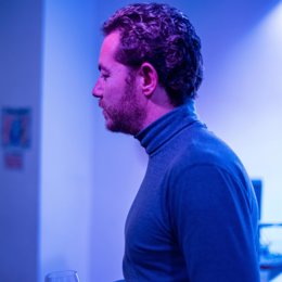 El poeta y periodista Alberto Caride