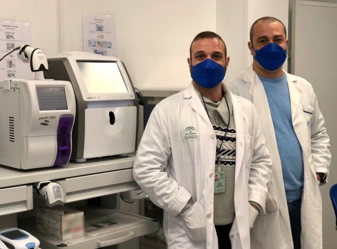 Responsables del proyecto POCT en el centro de salud de Las Cabezas.