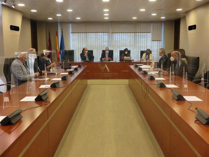 Reunión de la Comisión de Sanidad y Política Social