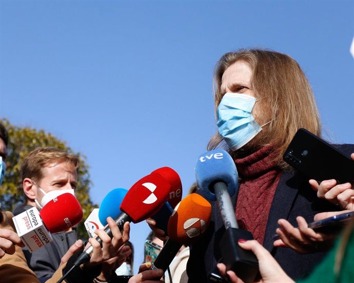 Archivo - Imagen del candidato de Unidas Podemos, Pablo Fernández, durante la campaña electoral.