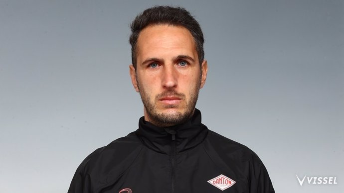 El entrenador interino del Vissel Kove, Lluis Planagum.