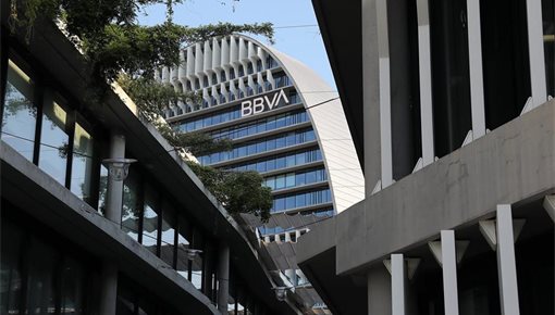 BBVA+recibe+un+premio+a+la+sostenibilidad+otorgado+por+la+revista+%27Latin+Trade%27