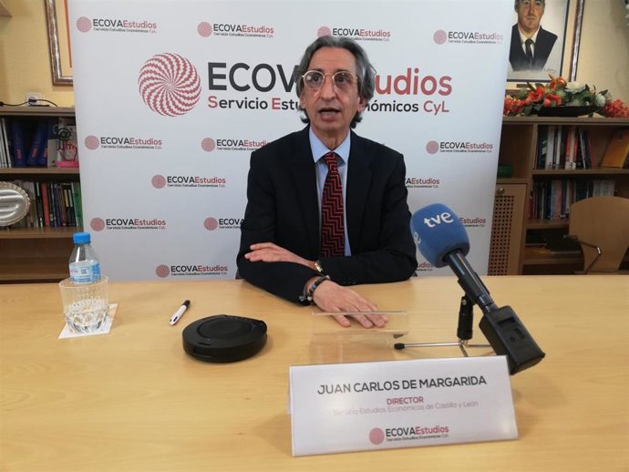 De Margarida explica en rueda de prensa los datos del Observatorio del cuarto trimestre de 2021 y de las perspectivas de 2022