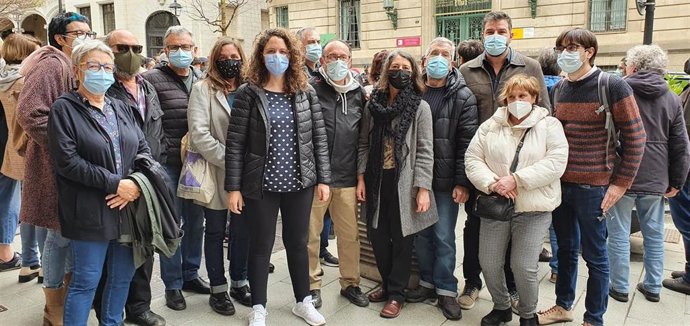 Archivo - Concentración en apoyo al pueblo saharaui organizada por Més per Mallorca.