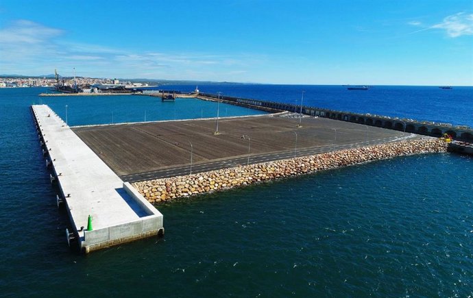Muelle de Baleares del Port de Tarragona