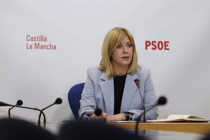 La portavoz del Grupo Socialista en las Cortes de Castilla-La Mancha, Ana Isabel Abengózar