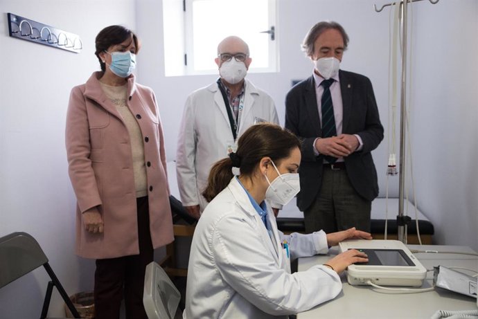 Visita de Salud al centro de Gran Capitán