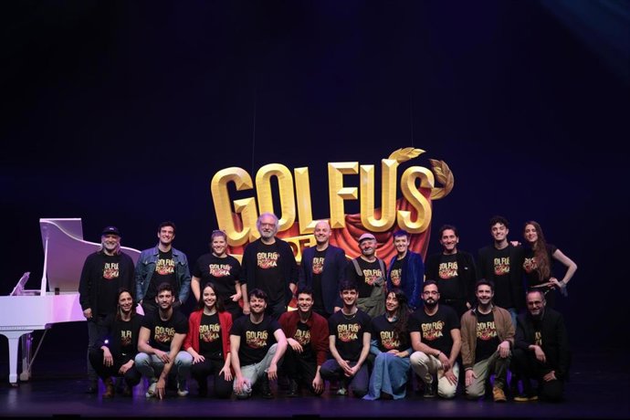 L'equip de producció a Barcelona del musical 'Golfus de Roma'