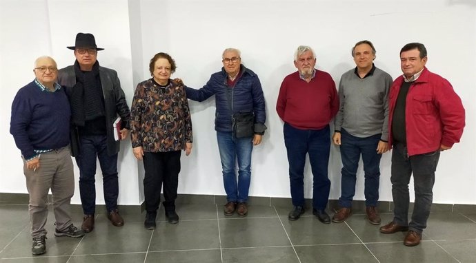 Miembros de la junta directiva de la Asociación de Memoria Histórica de la provincia de Huelva.