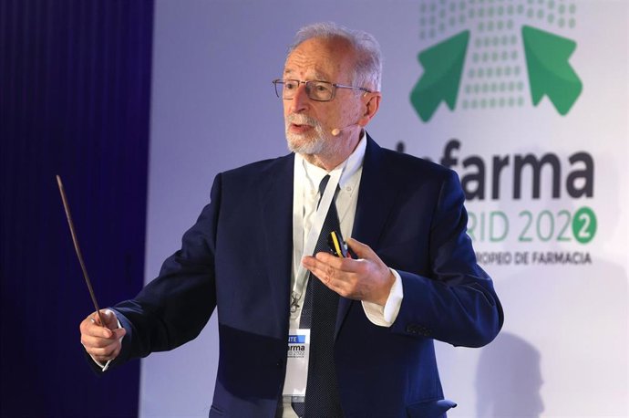 El virólogo Luis Enjuanes, jefe del Laboratorio de Coronavirus del Centro Nacional de Biotecnología del CSIC