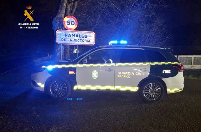 Vehículo de la Guardia Civil en Ramales de la Victoria