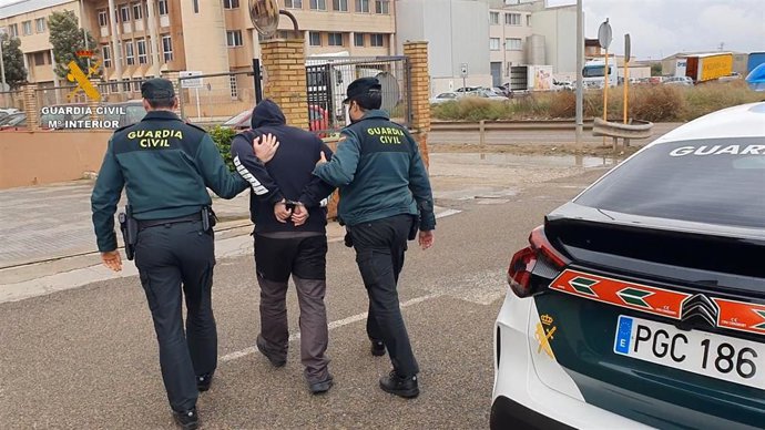Detenido por la Guardia Civil