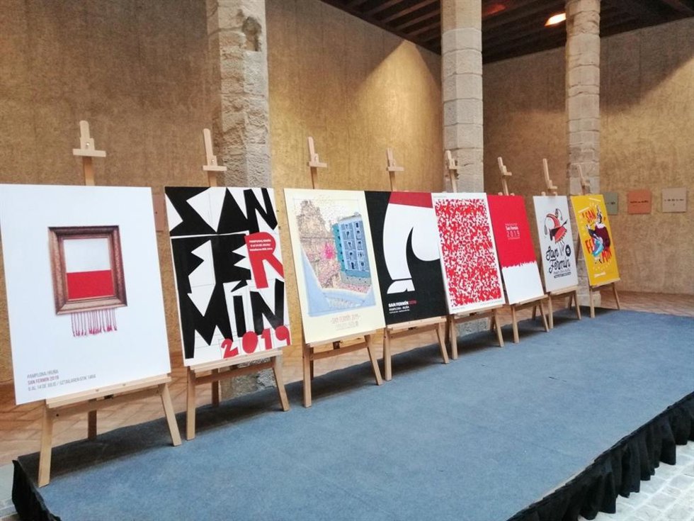 Archivo - Los ocho carteles finalistas del concurso de Sanfermines 2019