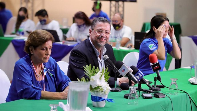 Archivo - Rodrigo Chaves, candidato a la Presidencia de Costa Rica